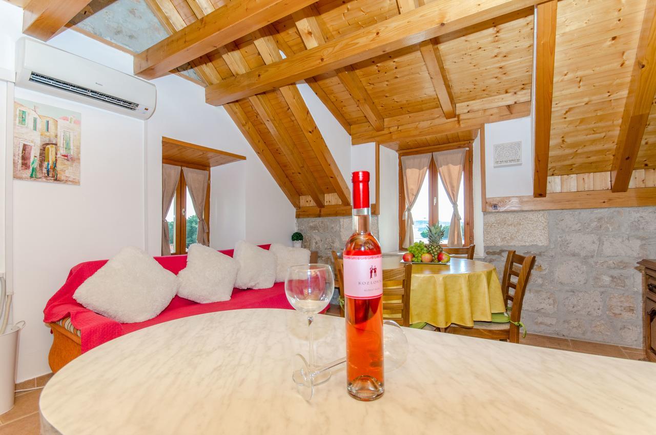 Apartament Stone Rose In Center *